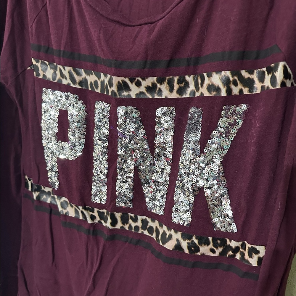PINK Victoria's Secret Bling Women's Burgundy & Leopard Print Long Sleeve Top - Picture 2 of 3